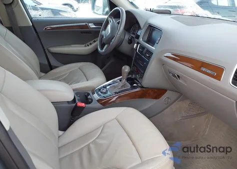 2011 Audi Q5 3.2 Premium Plus from USA, damaged, VIN WA1DKAFP2BA027939